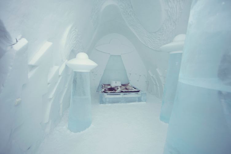 ICEHOTEL_BeamMeUp01