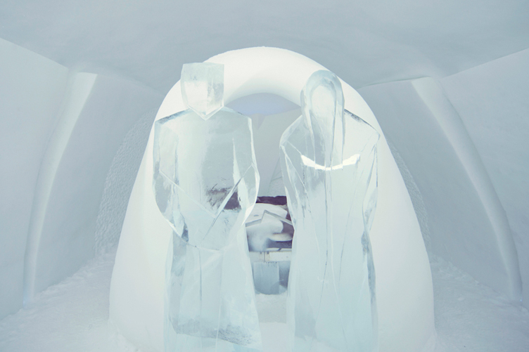 ICEHOTEL_Eternity02