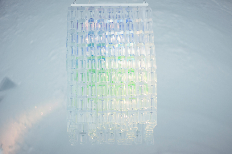 ICEHOTEL_icebar02